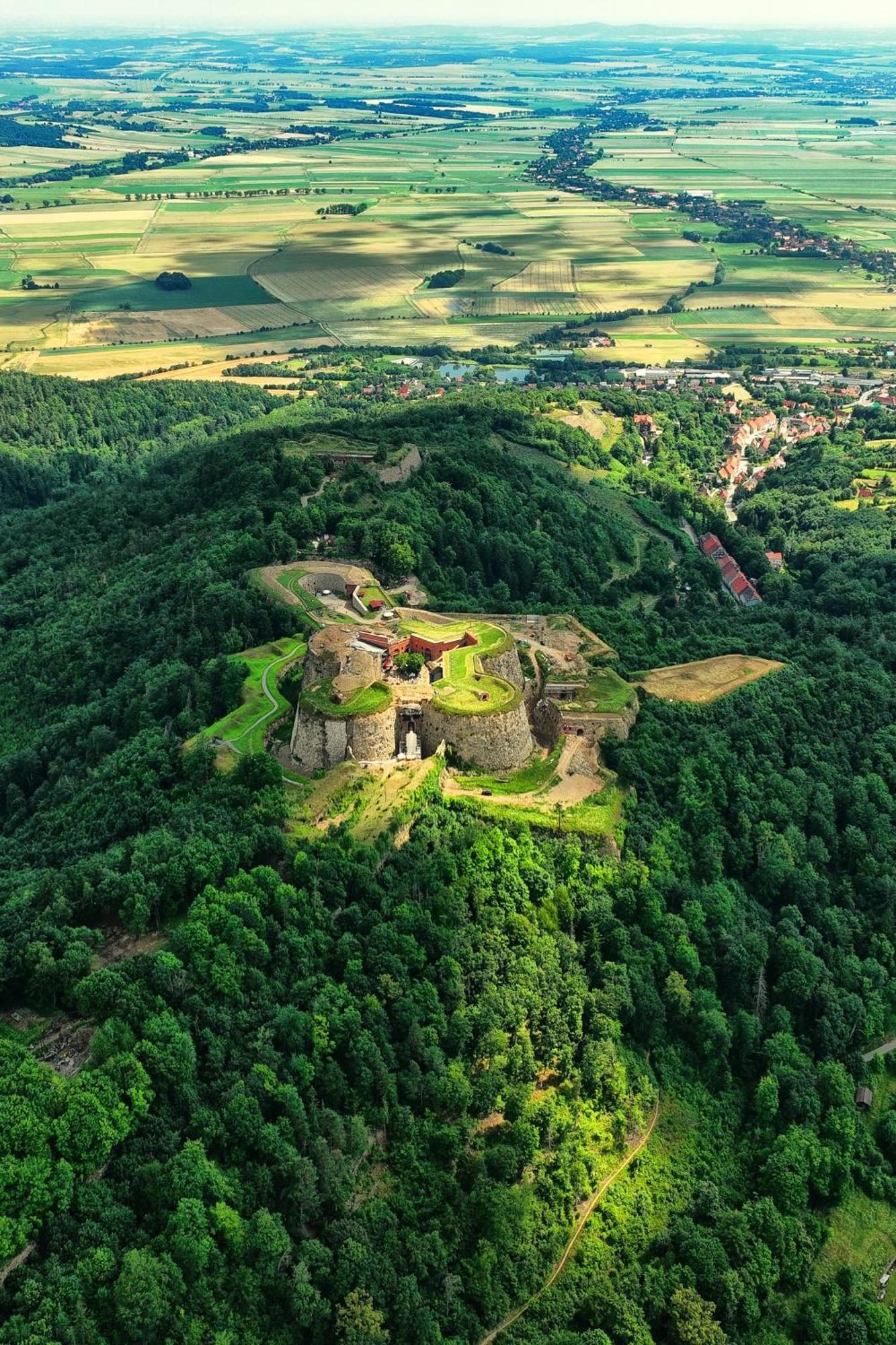 Hotel Twierdza Srebrna Gora Donzon Esterno foto